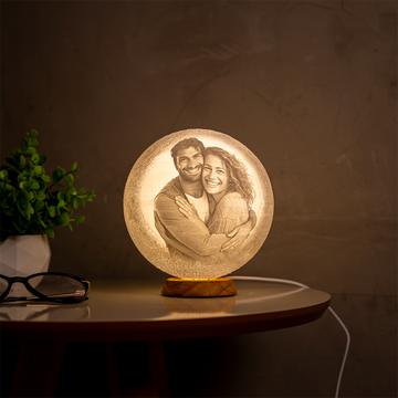 Lua 3D Personalizada Com Foto e Frase - Luminária Presente Romântico Casal Namorados 15cm Branco Quente Decoração