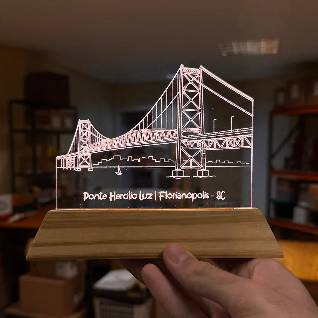 Luminária Ponte Hercílio Luz – Troféu Adorno Lembrança Cartão Postal Viagem Florianópolis Santa Catarina Brasil