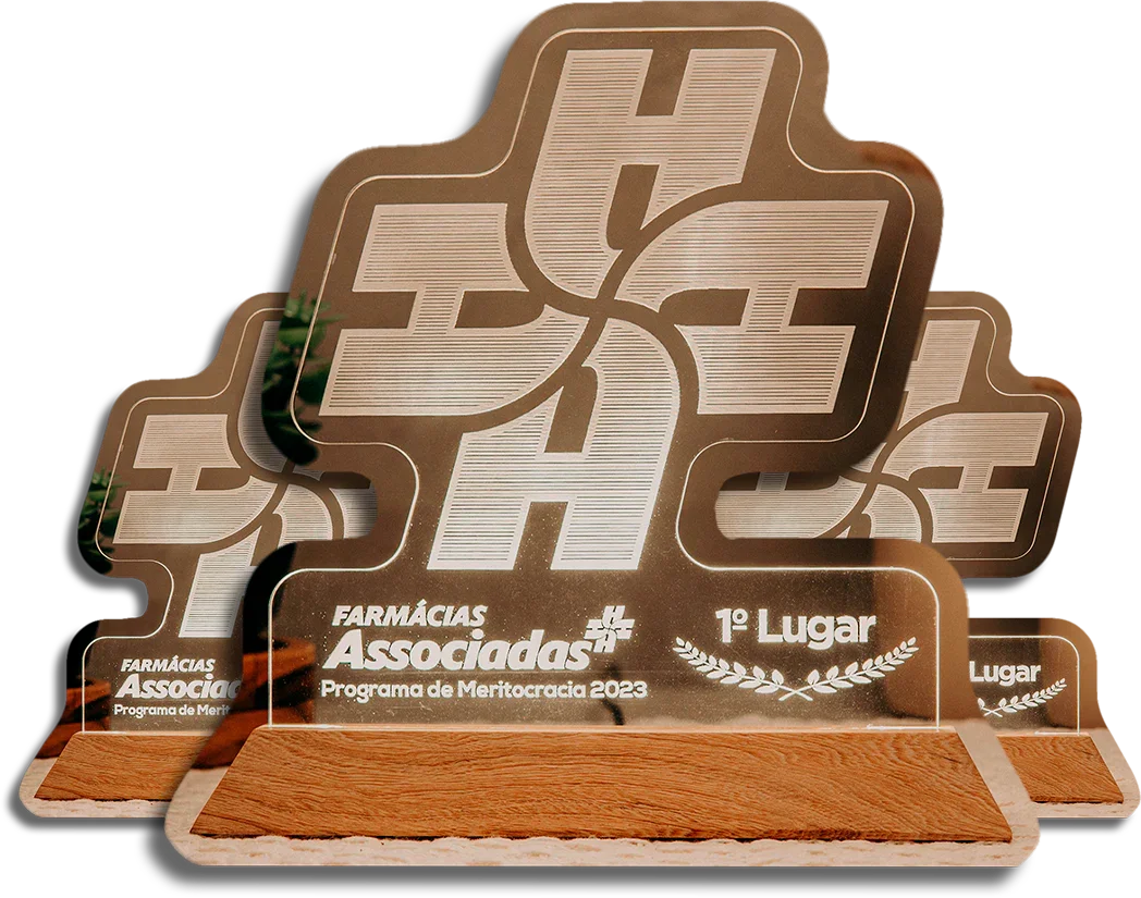 Troféu Acrílico Iluminado LED à Pilha Personalizado - Presente Homenagem Eventos Premiação Colaboradores