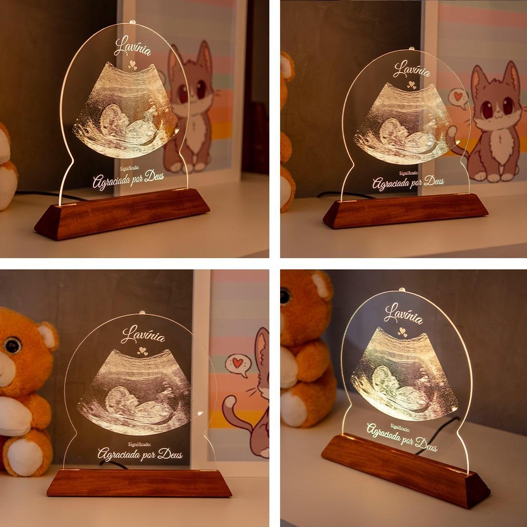 Luminária personalizada com ultrassom de bebê, base de madeira e luz LED decorativa